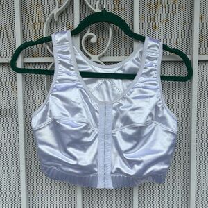 ENELL sports bra 2 bust 38-42" rib cage 33-35".  11 hook in front wireless white